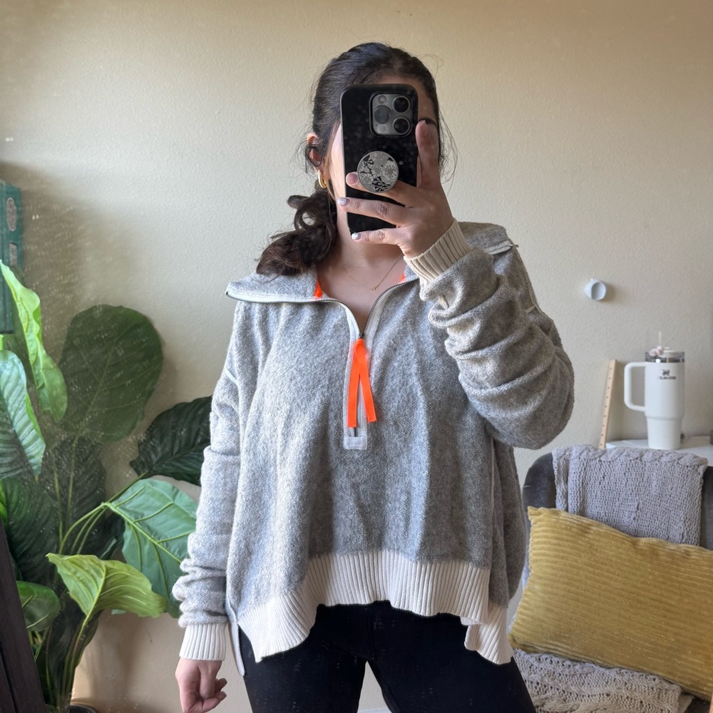 Free people soft touch zip up pull over NWOT